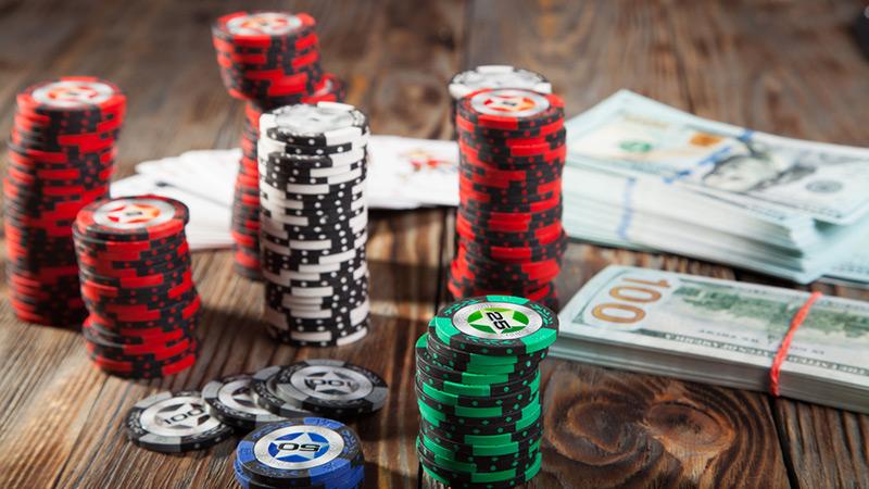 Poker Trung Quốc khác với Poker thông thường như thế nào?