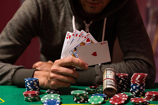 Tilt Trong Poker Là Gì Và Tại Sao Bạn Không Thể Xem Nhẹ Chúng