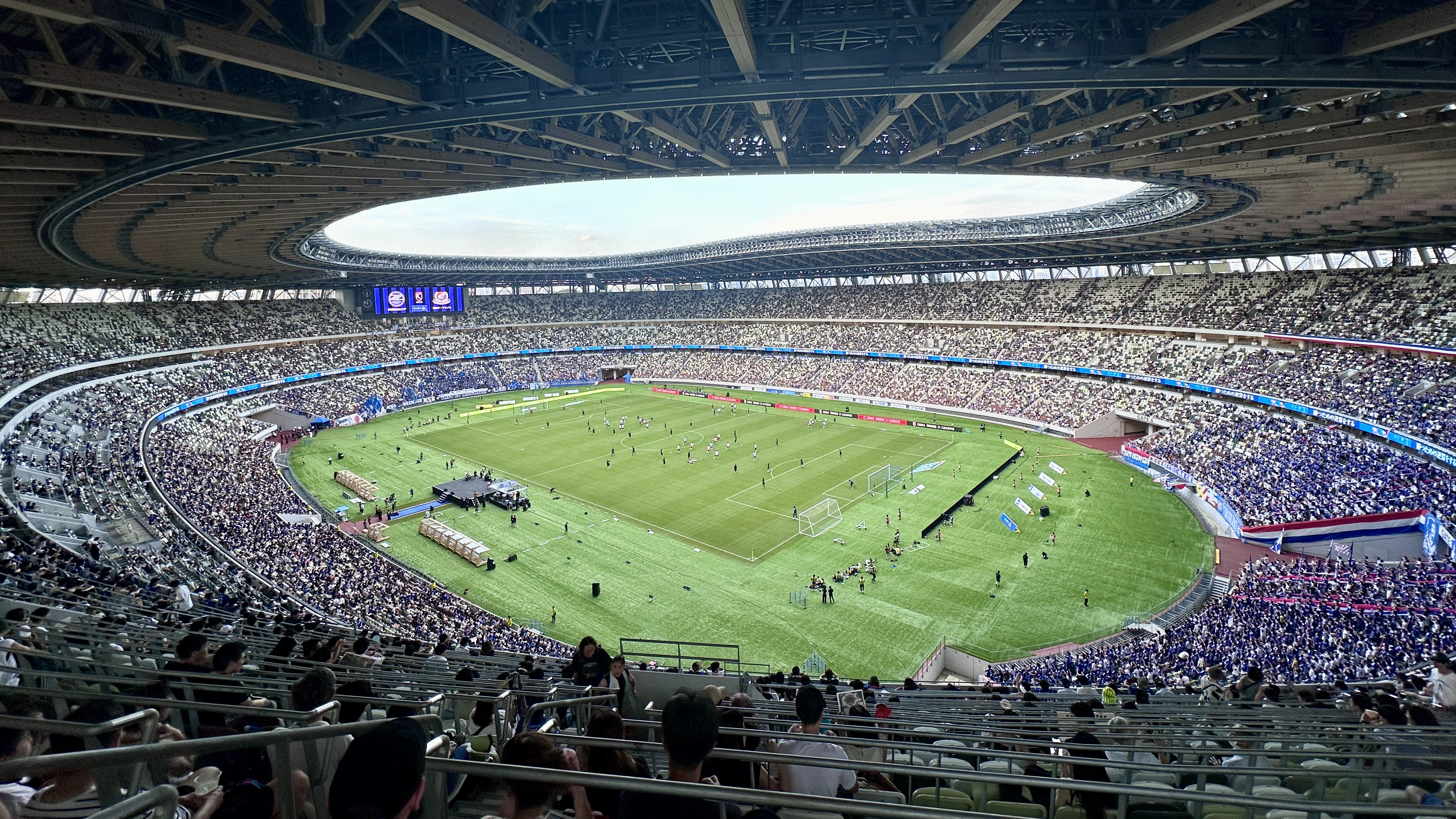 SVĐ Quốc gia Nhật Bản: Biểu tượng Olympic Tokyo và châu Á